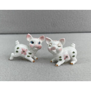 VTG Pig Salt Pepper Shakers Pink Japan Piggies Pair Kitchen Decor